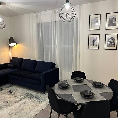 Modern Apartment, 1Km From City! Newcastle Upon Tyne Kültér fotó