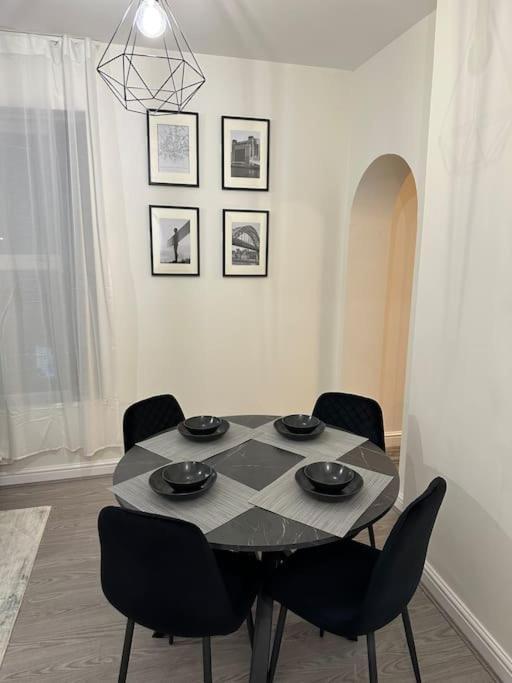 Modern Apartment, 1Km From City! Newcastle Upon Tyne Kültér fotó