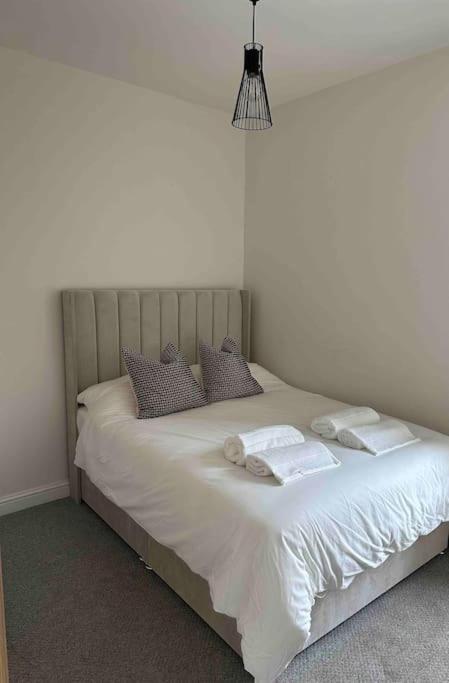 Modern Apartment, 1Km From City! Newcastle Upon Tyne Kültér fotó